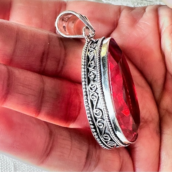 Artisan Red Glass Crystal with Silver Tone Ornate Metal - Picture 6 of 11